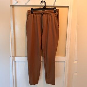 Old Navy Men's Tapered Powersoft Jogger